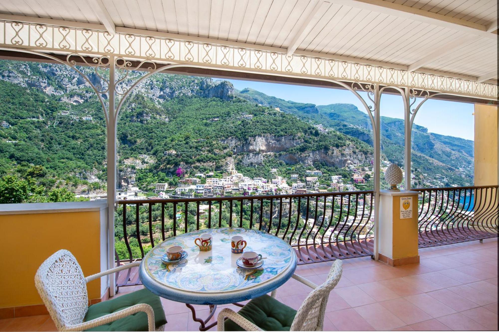 Casa Le Terrazze Apartment Позитано Екстериор снимка
