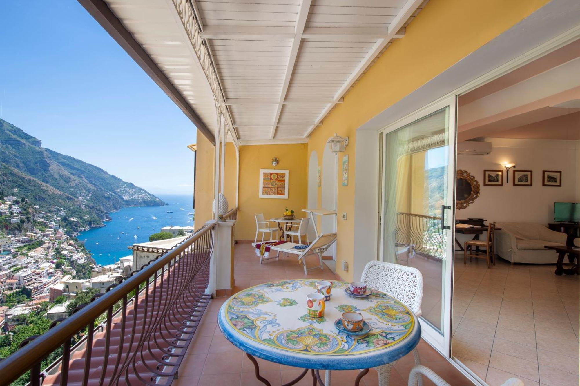 Casa Le Terrazze Apartment Позитано Екстериор снимка