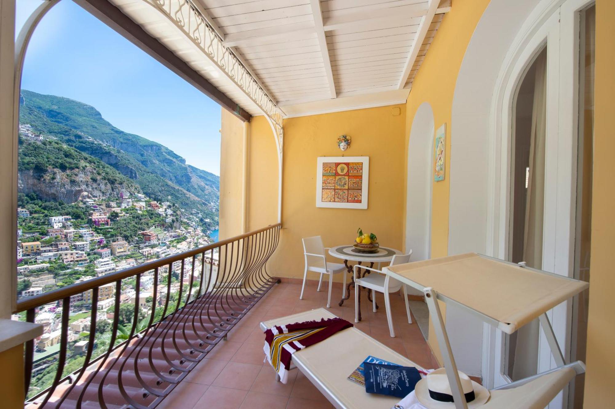 Casa Le Terrazze Apartment Позитано Екстериор снимка