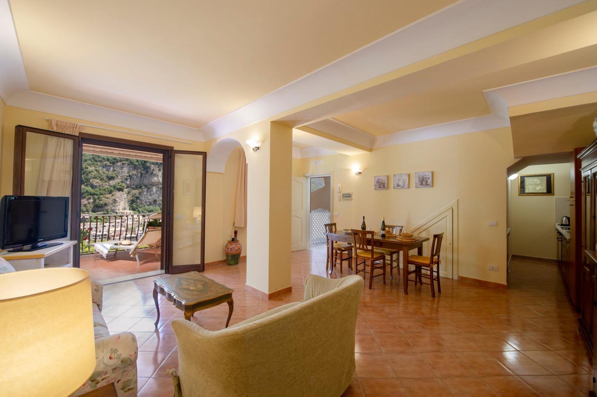 Casa Le Terrazze Apartment Позитано Екстериор снимка